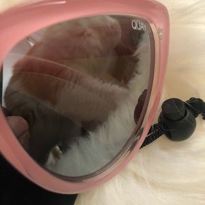 Quay pink retro cat eye sunglasses